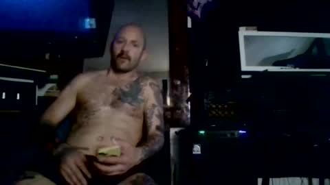 hungherowithoutacape online show from 06-23-26, 06:33