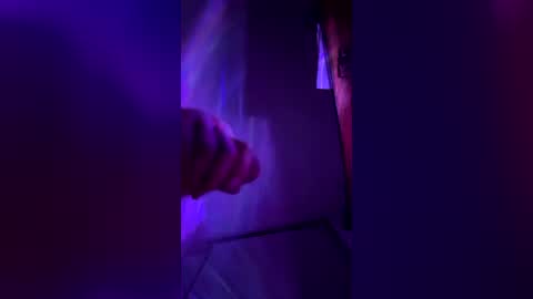 hungherowithoutacape online show from 06-24-26, 04:33