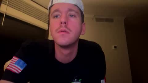 Snapshot of hungjohn222 chatting on 04-04-26, 12:53 hungjohn222 online show from 04-04-26, 12:53