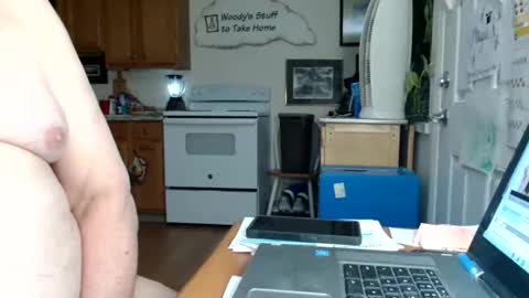 hunglikeahorse063790 online show from 04-21-26, 02:51