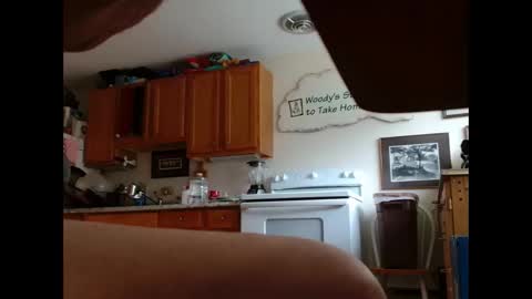 hunglikeahorse063790 online show from 04-23-26, 09:17