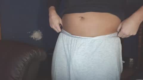 Snapshot of hunglikeray2286 chatting on 01-10-26, 07:37 hunglikeray2286 online show from 01-10-26, 07:37