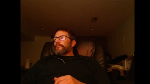 LonelyGuy online show from 04-28-26, 02:38
