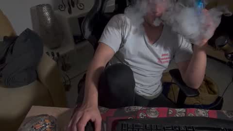 Snapshot of hungryboyyb chatting on 03-22-26, 10:35 LittleDevilXo1999 online show from 03-22-26, 10:35