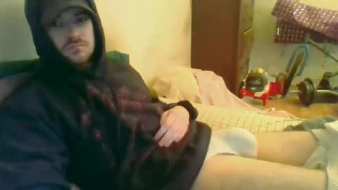 Snapshot of hungsubbb chatting on 02-07-25, 02:40 Boi online show from 02-07-25, 02:40