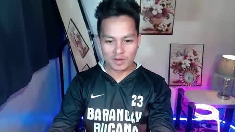 hunk_danny online show from 02-22-25, 06:41