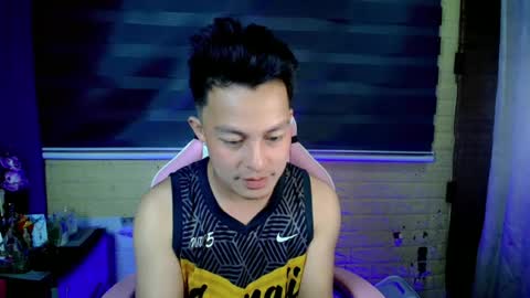 hunk_danny online show from 07-05-26, 09:33