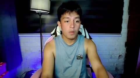 hunk_danny online show from 07-25-26, 03:15
