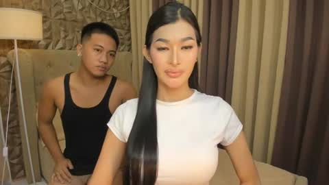 Snapshot of hunkhomerontop chatting on 10-25-25, 07:27 hunkhomerontop online show from 10-25-25, 07:27