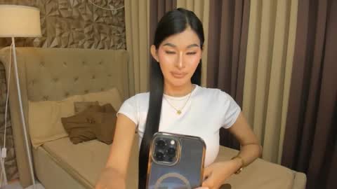 Snapshot of hunkhomerontop chatting on 11-19-25, 09:20 hunkhomerontop online show from 11-19-25, 09:20