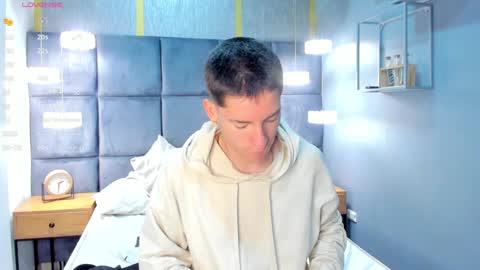 hunterheat_ online show from 09-19-25, 12:50