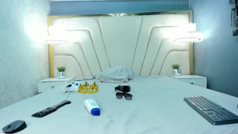 hunterheat_ online show from 09-21-25, 12:07