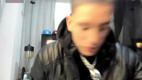hunterheat_ online show from 05-04-26, 11:50