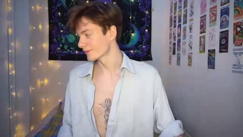 Snapshot of hunterrxxxhunter chatting on 01-26-25, 08:02 Hunter online show from 01-26-25, 08:02