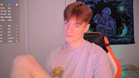 Snapshot of hunterrxxxhunter chatting on 02-19-25, 02:55 Hunter online show from 02-19-25, 02:55