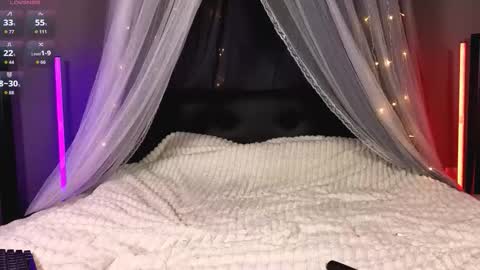 Snapshot of hunterrxxxhunter chatting on 10-31-25, 03:24 Hunter online show from 10-31-25, 03:24