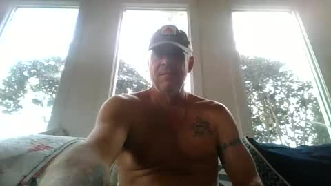 Snapshot of hunybager chatting on 11-19-25, 02:17 hunybager online show from 11-19-25, 02:17