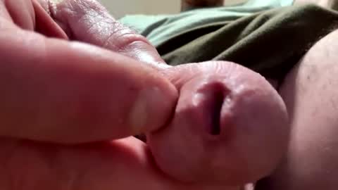 huskey300 online show from 06-14-26, 03:08