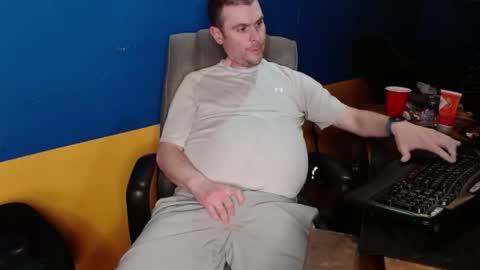 Huskyguy online show from 04-16-26, 03:40