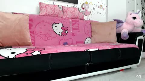 Kayla online show from 10-12-25, 02:43