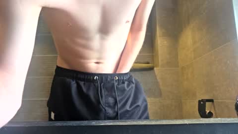 Snapshot of hutser8890 chatting on 06-14-26, 10:39 hutser8890 online show from 06-14-26, 10:39