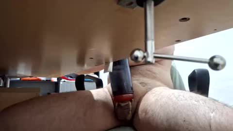 Snapshot of hybrid4646 chatting on 02-16-26, 07:10 WatchMeCum online show from 02-16-26, 07:10