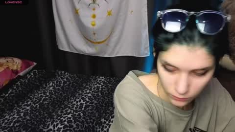 Hyeon Jin online show from 01-12-25, 08:25