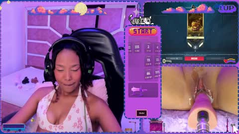 Snapshot of hyliebloom chatting on 01-09-25, 12:52 Ashley online show from 01-09-25, 12:52