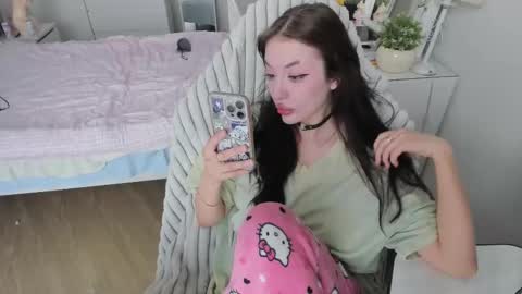 Snapshot of hyorinmaruu chatting on 09-22-25, 03:52 maru online show from 09-22-25, 03:52