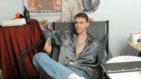 hyper_muse online show from 03-28-26, 01:11