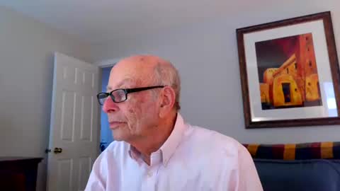 Snapshot of i12cuu12c2 chatting on 12-14-25, 08:13 i12cuu12c2 online show from 12-14-25, 08:13