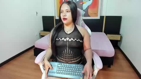 Snapshot of i_am_karoll chatting on 01-13-26, 07:08 karoll online show from 01-13-26, 07:08