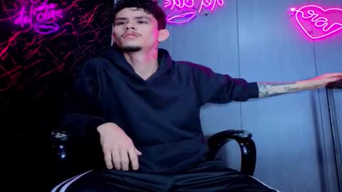 kelvis online show from 11-21-25, 10:36