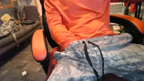 lucifer online show from 02-08-25, 04:36