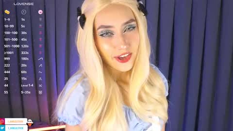 Snapshot of i_amlilithx chatting on 10-13-25, 10:26    -    online show from 10-13-25, 10:26