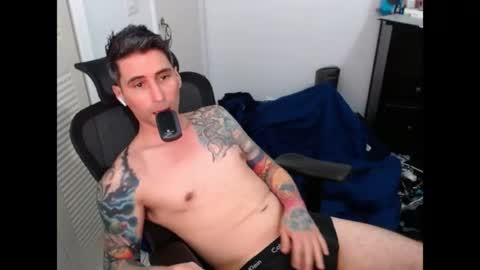 Snapshot of i_man_van chatting on 07-19-26, 11:14 Rylan Chase online show from 07-19-26, 11:14