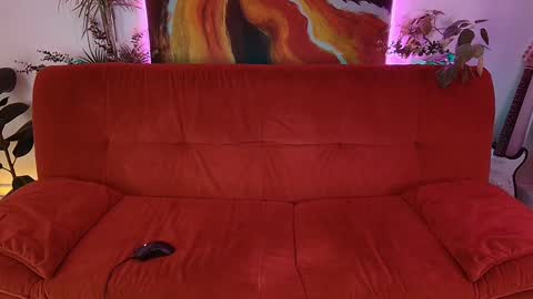 Snapshot of i_origins chatting on 02-21-25, 10:15 Aline online show from 02-21-25, 10:15