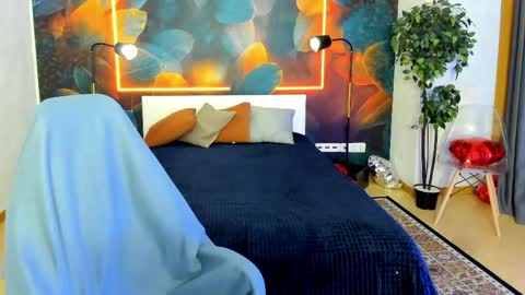 Samanta online show from 05-17-26, 01:36