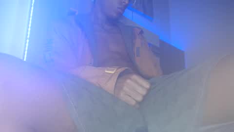 Snapshot of iam_colt chatting on 02-10-25, 08:31 David Colt online show from 02-10-25, 08:31