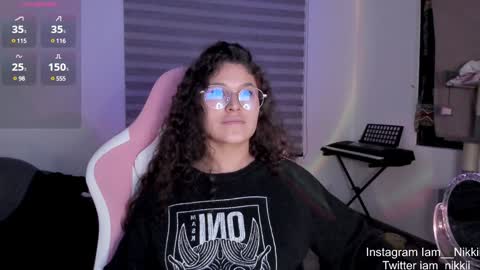 Snapshot of iam_nikki chatting on 12-03-24, 05:53 On instagram Imm NikkiHelp me reach 100 likes online show from 12-03-24, 05:53