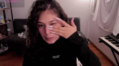 On instagram Imm  NikkiHelp me reach 100 likes online show from 01-31-26, 11:25