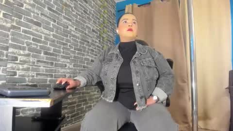 Snapshot of iam_samy chatting on 05-22-26, 11:05 Samy online show from 05-22-26, 11:05