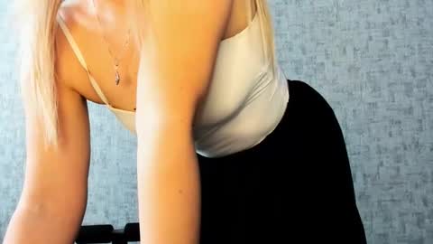 Venus online show from 03-30-26, 11:11