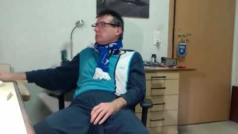 iamachim online show from 12-04-25, 06:44