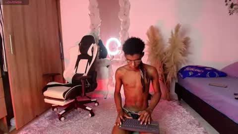iamandrey_ online show from 06-16-26, 07:05