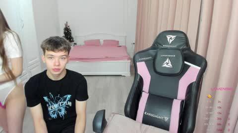 Cassie  STREAMS HERE EVERYDAY online show from 01-08-25, 05:05