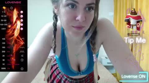 Snapshot of iamdaddyissues chatting on 07-21-26, 04:48 Alice online show from 07-21-26, 04:48