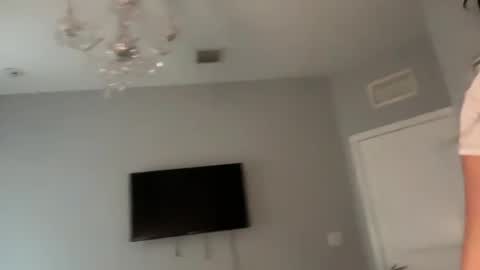 Snapshot of iamgiselle chatting on 03-24-26, 12:32 Giselle online show from 03-24-26, 12:32