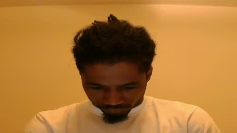 Snapshot of iamjohnny4u chatting on 04-12-26, 03:11 iamjohnny4u online show from 04-12-26, 03:11