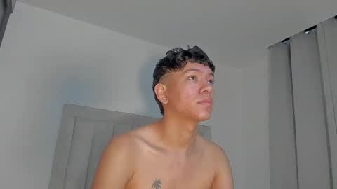 Juliiiiian online show from 04-29-26, 11:25